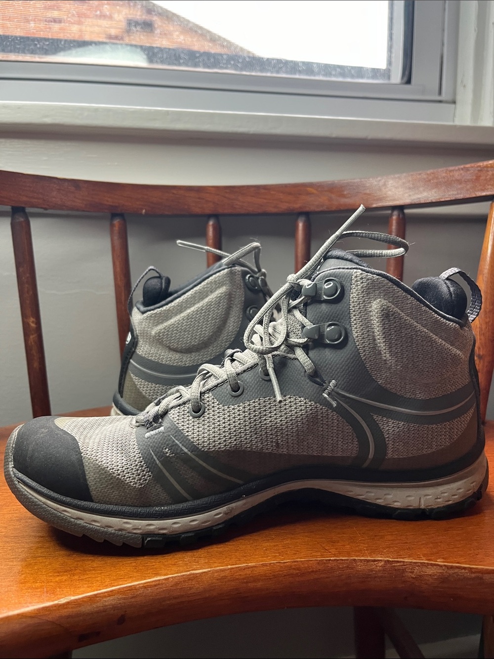 KEEN Terradora Mid Waterproof Hiking Boots Gray Women’s Size 6.5 EUC - Picture 8 of 11